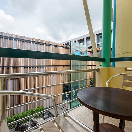 Simply Hotel Kata Beach  Exterior foto